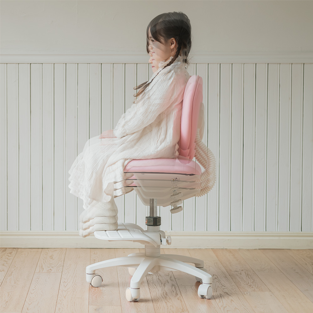 ハート型チェア KS3: 子どもに配慮した上下調節機能