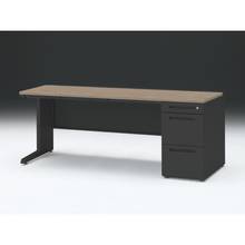 CZR 片袖デスク　シリンダー錠 浅型センター引出し付　CZR-187CBC-171　W1800×D700 ［本体：ブラック×天板：71/アッシュドオークM］