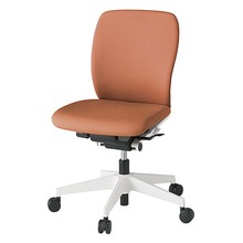 フルゴチェア ローバック 肘なし 抵抗付ウレタン双輪キャスター [ ベース:ホワイト / 張地:ソフトオレンジ ] KF440CFM-WWD7