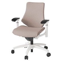 エフチェア クロス・ローバック 可動肘 抵抗付ウレタン双輪キャスター [ ベース:ホワイト / 張地:グレイッシュブラウン ] KG147SAM-W9F6