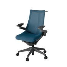 アクト2 KJ-477JVH-W2N3 メッシュバック プレーン 可動肘 ハンガーナイロンキャスター[ ベースカラー: W2 張地カラー: N3 / ライトインディゴ  ]