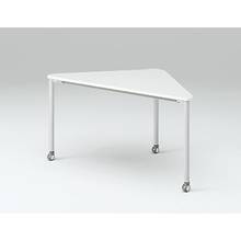 アクティブフィールド 組合せテーブル 三角型（キャスター脚）幅140×奥行73.5cm ［ホワイト×シルバー］