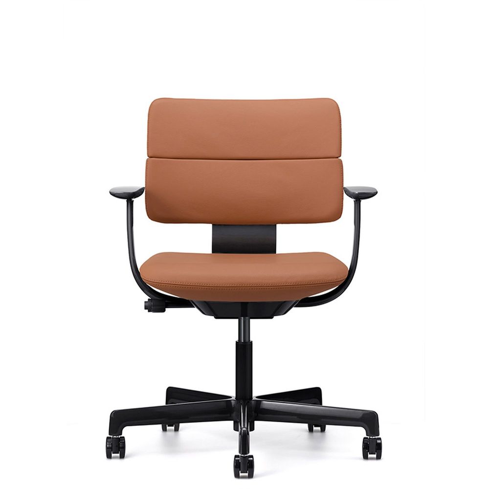 SHIGA シガ  背ダブル 固定肘 昇降脚 本革張り ナイロン双輪キャスター  [座背：キャメル/ベースカラー：グロスブラック]